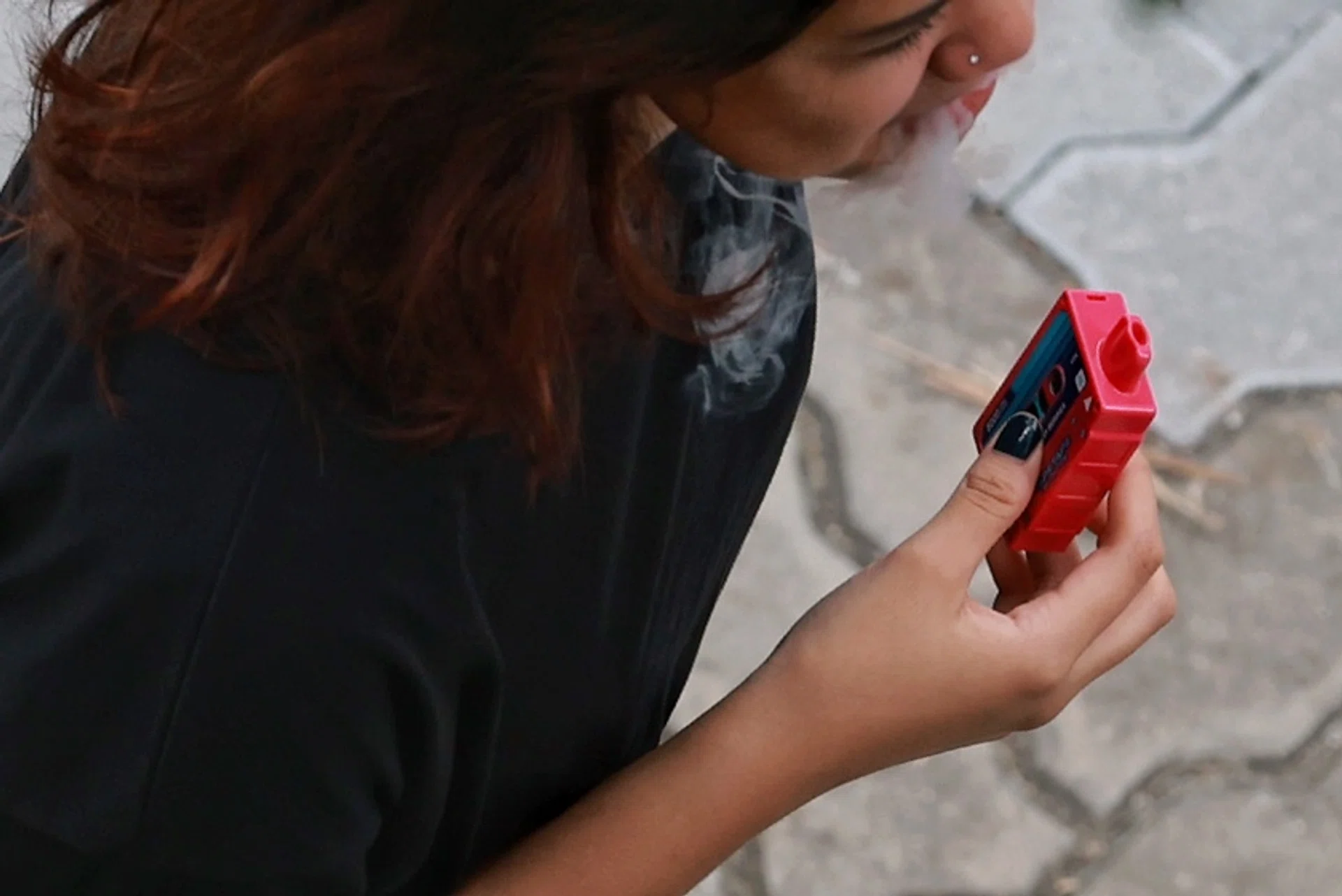 Under the pilot, NEA enforcement officers be able to take action against those caught vaping.