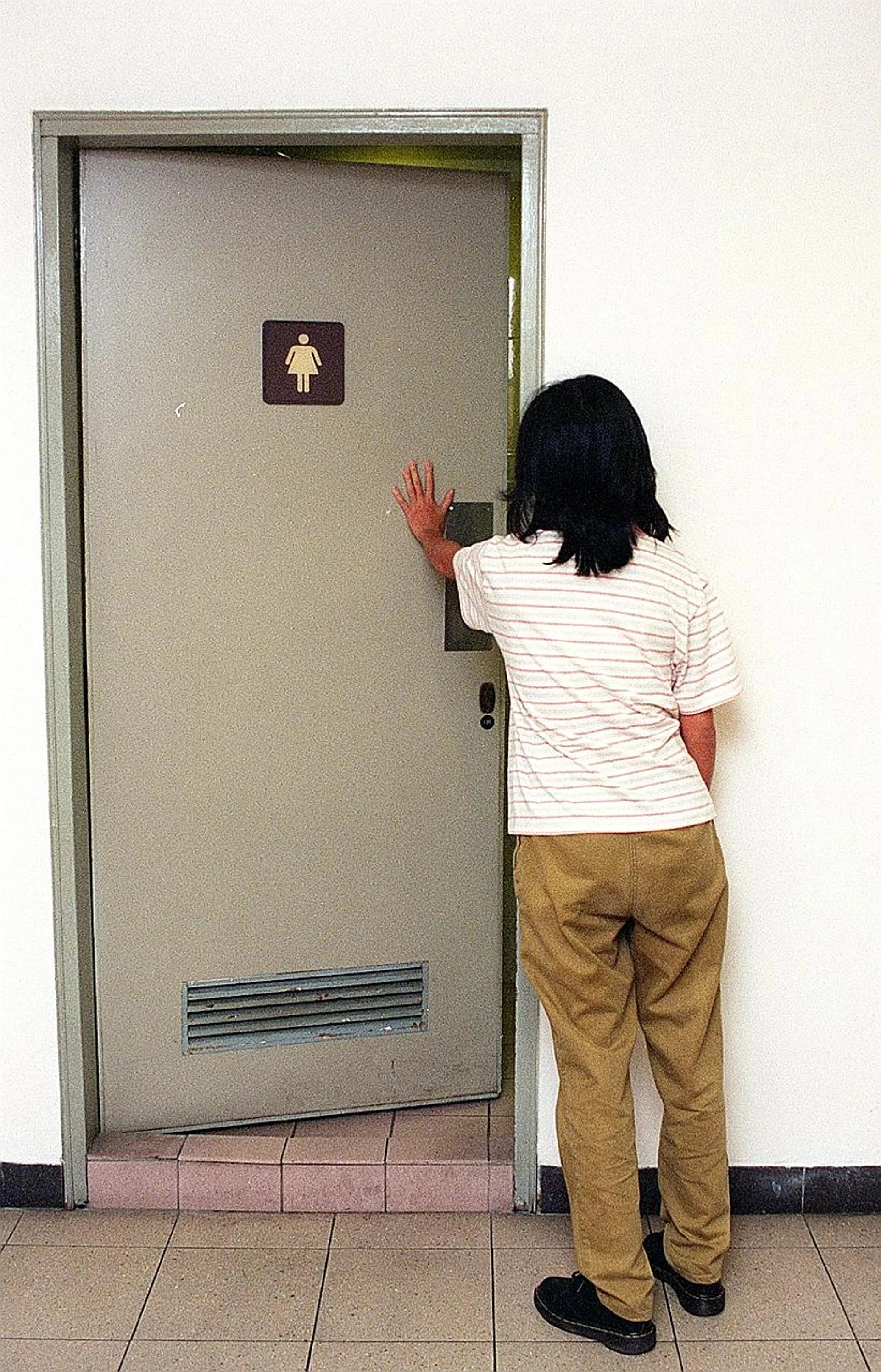 Incontinence affects both men and women equally. 