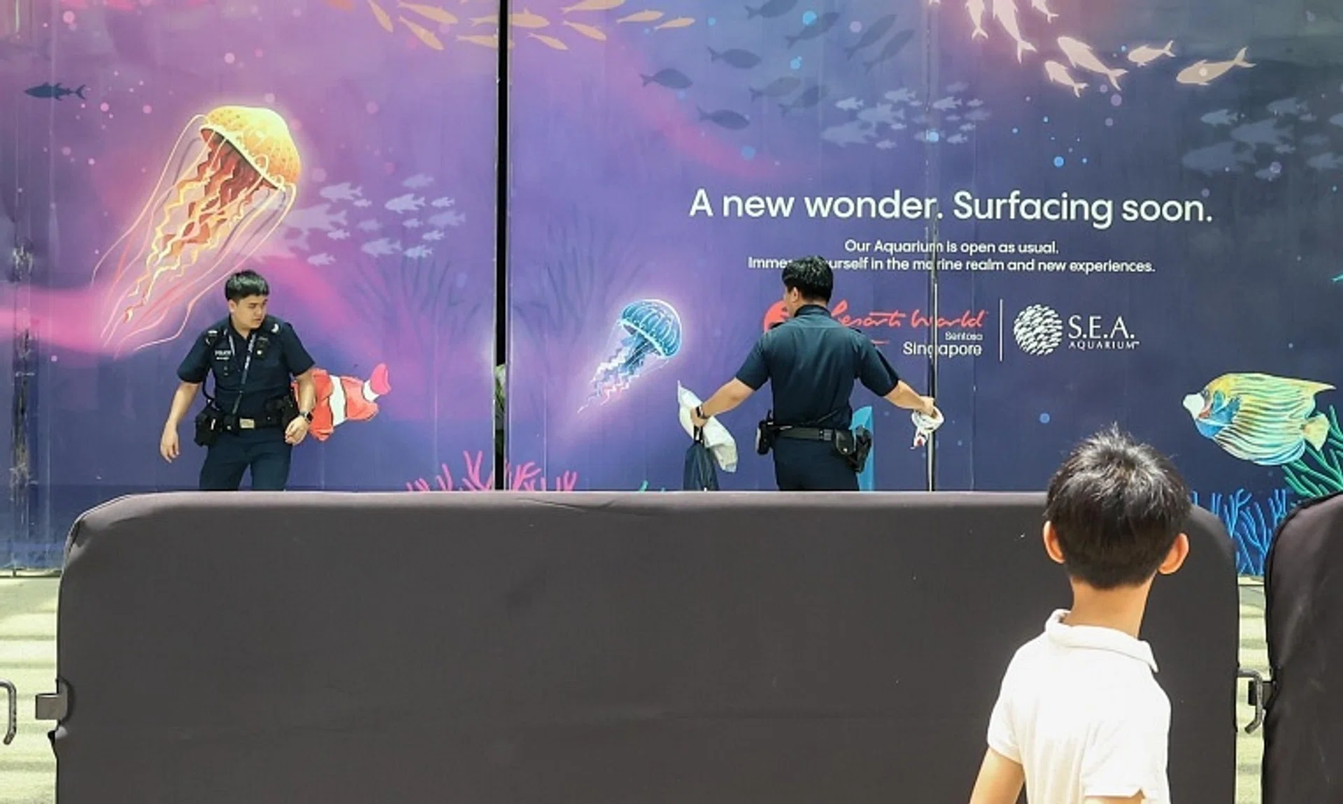 Police at the site where a 45-year-old man was pronounced dead on the morning of Sept 29.