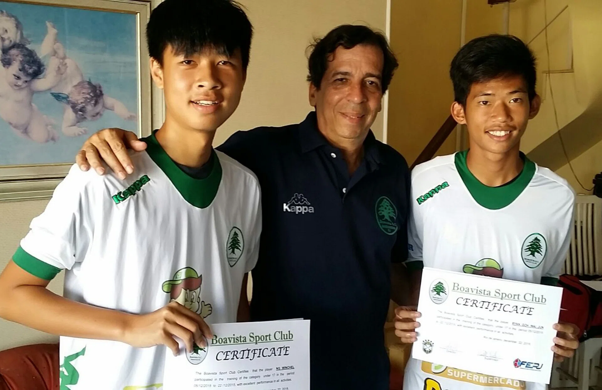 FROM SAMBAL TO SAMBA: (From left) Winchell Ng, Boavista club director Joao Silva and Ryan Goh, posing with the Singaporean duo’s certificates near the end of their stints with the Brazilian club last year. 