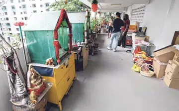 Man clears corridor of 60 idols, says nobody complains