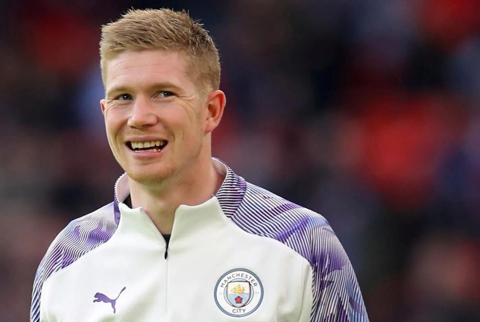 Kevin de Bruyne has been given permission to stay with his family as the Belgium star awaits the birth of his third child.