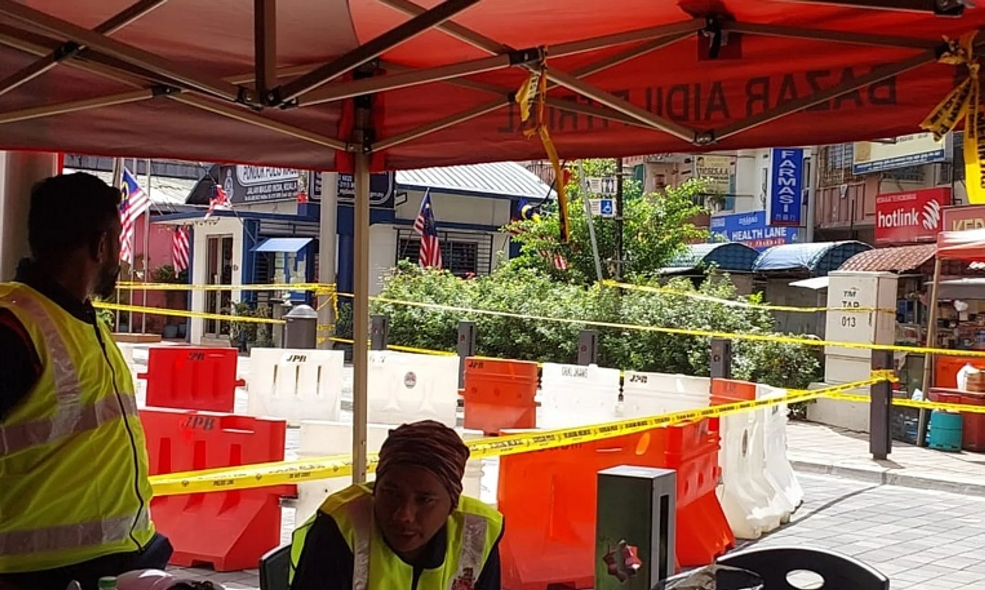 The new collapse reportedly occurred at around 2.30am on Aug 28, following a storm the previous night. 