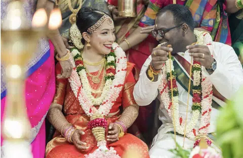 Learning to become an Indian bride, one saree at a time