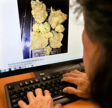 More people buying illegal drugs online: CNB