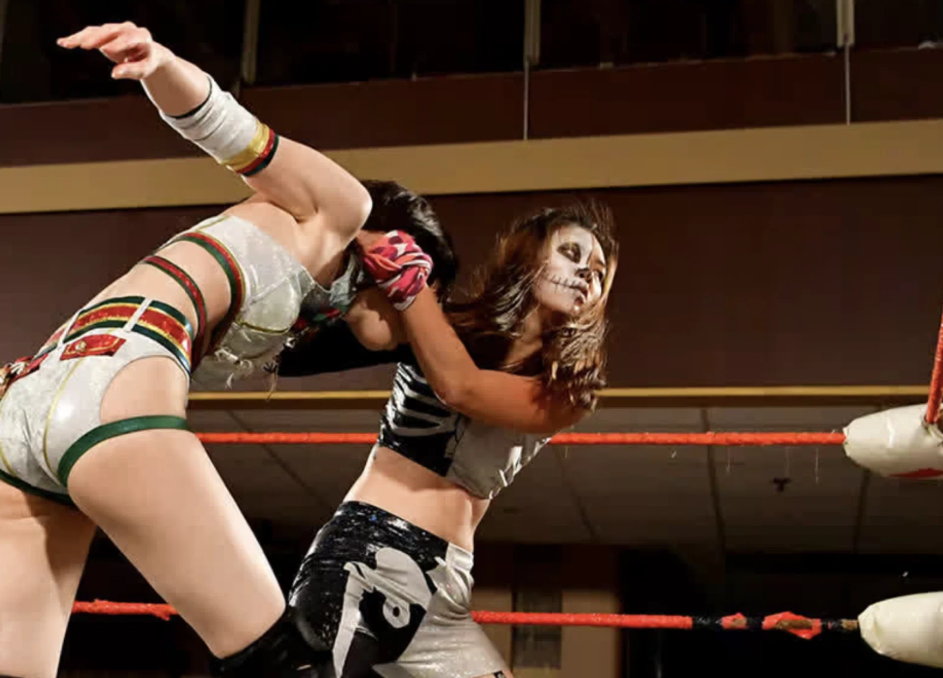 Alexis Lin, 29, in a showdown with Saki Akai.