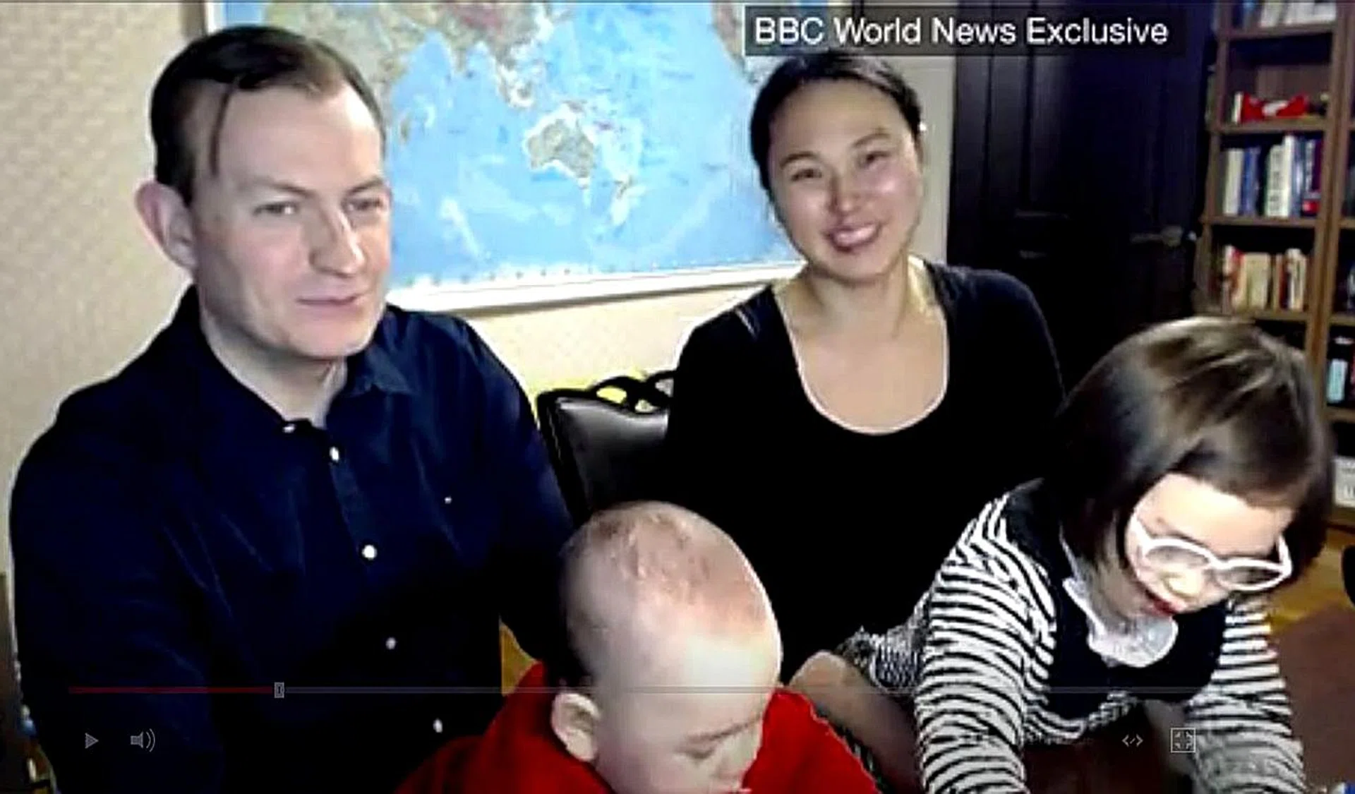 Prof Robert Kelly and his wife Kim Jung A. 