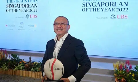Car dealer who pays for strangers' funerals is ST Singaporean of the Year 2022