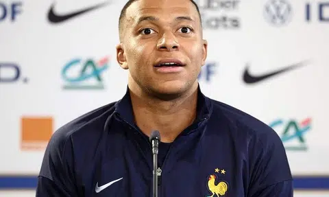 Mbappe says 'people made me unhappy' at PSG