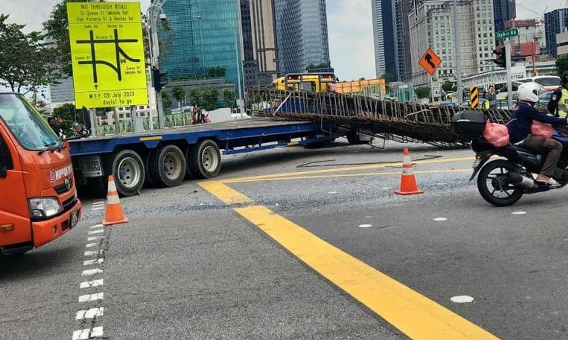 Police said they were alerted at about 1.45pm to the accident that took place at the junction of Jalan Besar and Ophir Road.
