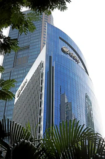 China tycoon to buy GSH Plaza