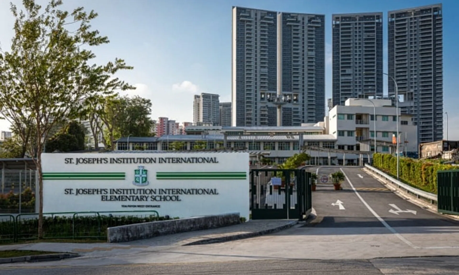 Grade 9 student, Jenna Chan, was on a National Youth Achievement Award overseas expedition in the Indian Ocean island state.