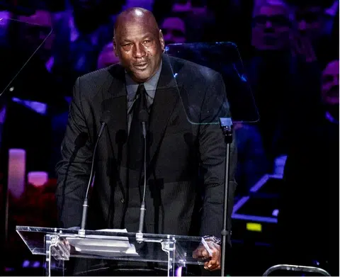 Jordan pays tribute to 'brother' Kobe at memorial