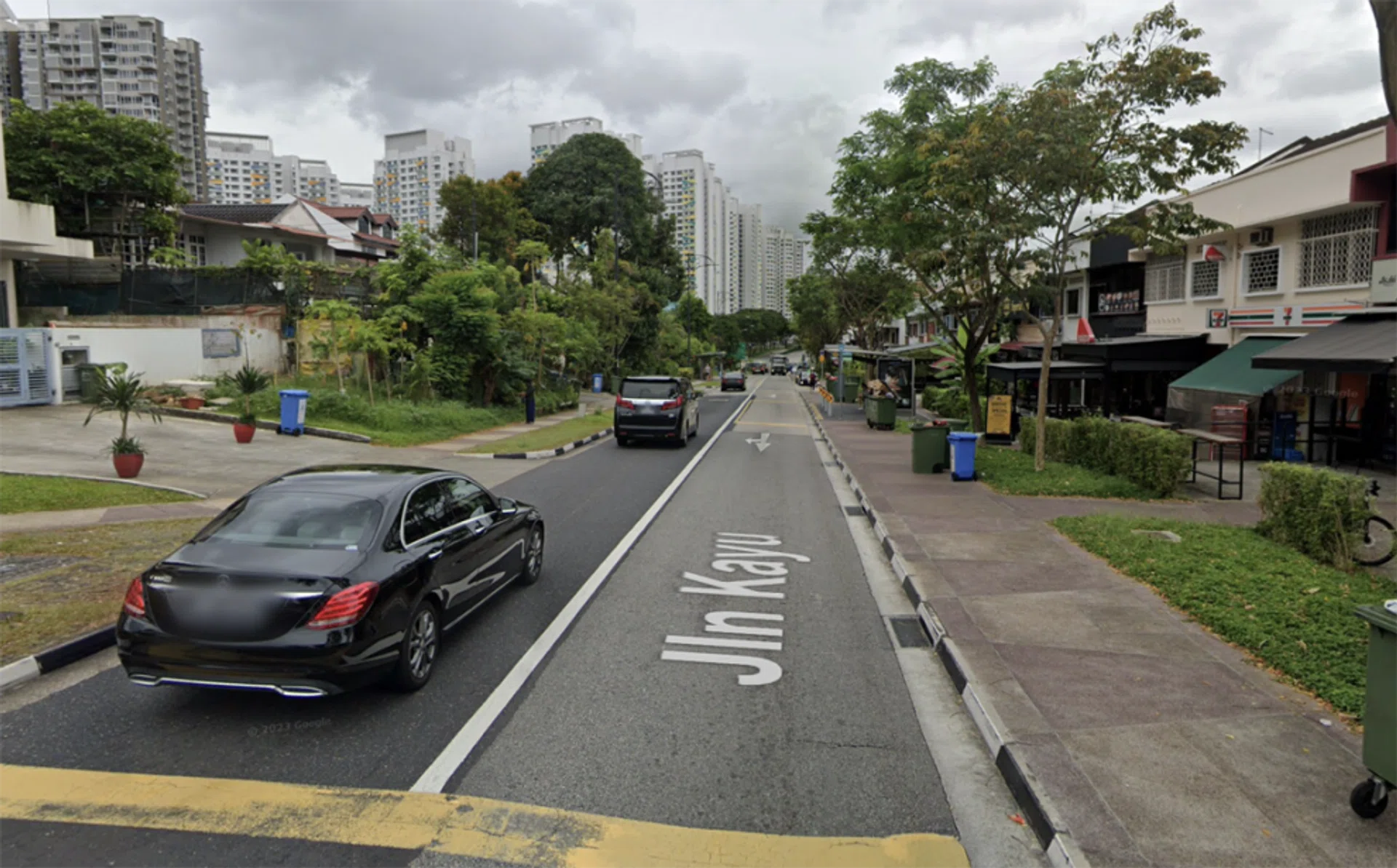 Bus service 86B will pass the Jalay Kayu Shophouse on its way towards Seletar Camp.