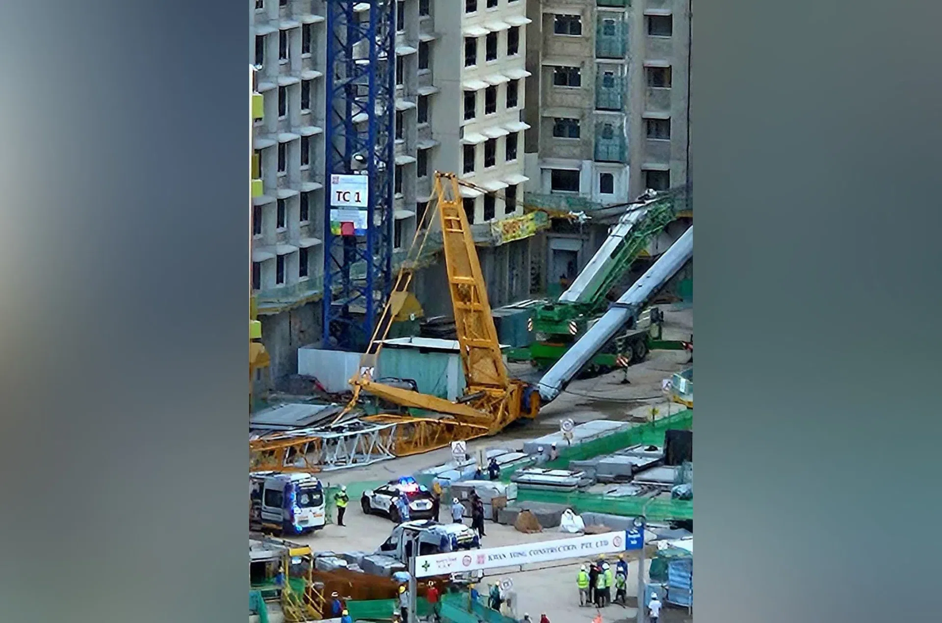 A crane boom broke and the jib fell to the ground, hitting a worker who was at the site of the Sin Ming Residences BTO project on Oct 10.