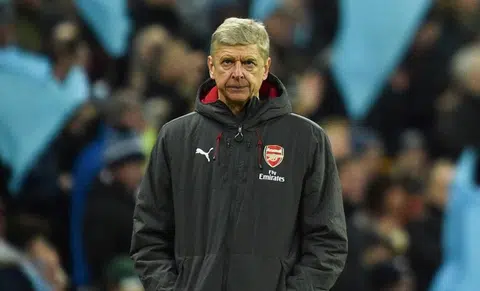 Wenger rues defensive errors, takes swipe at video ref