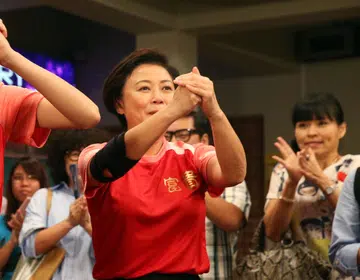 Xiang Yun performs lion dance sequence for new TV drama