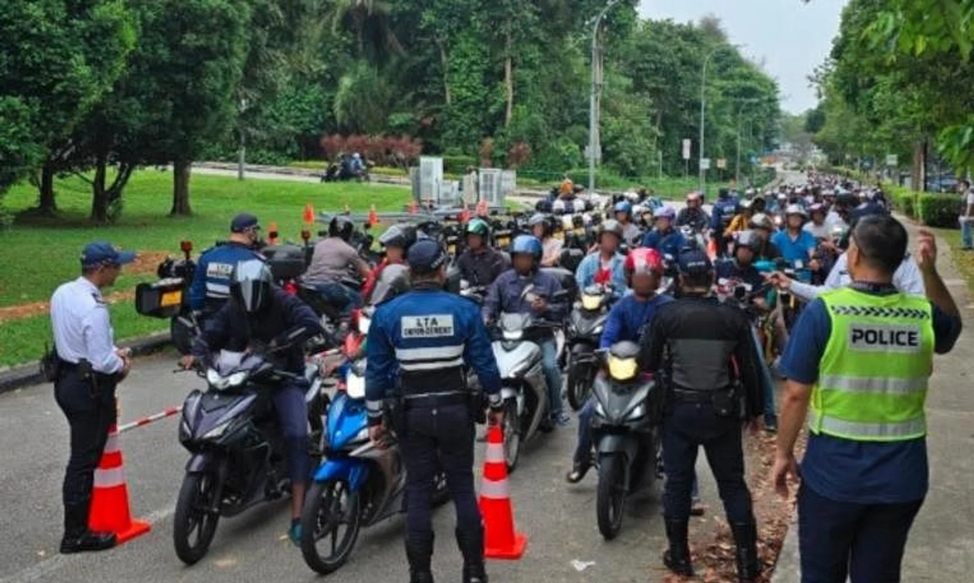 A total of 269 motorcycles were stopped for checks in the joint operation by the Traffic Police, National Environment Agency and Land Transport Authority.