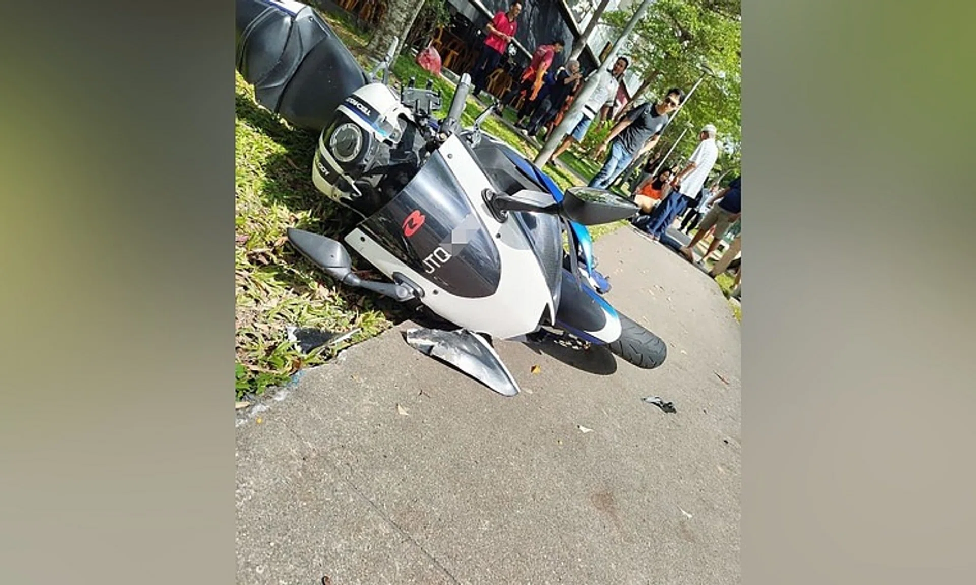 The accident at the junction of Sembawang Drive and Service Road to Block 463 involved a taxi and a motorcycle.