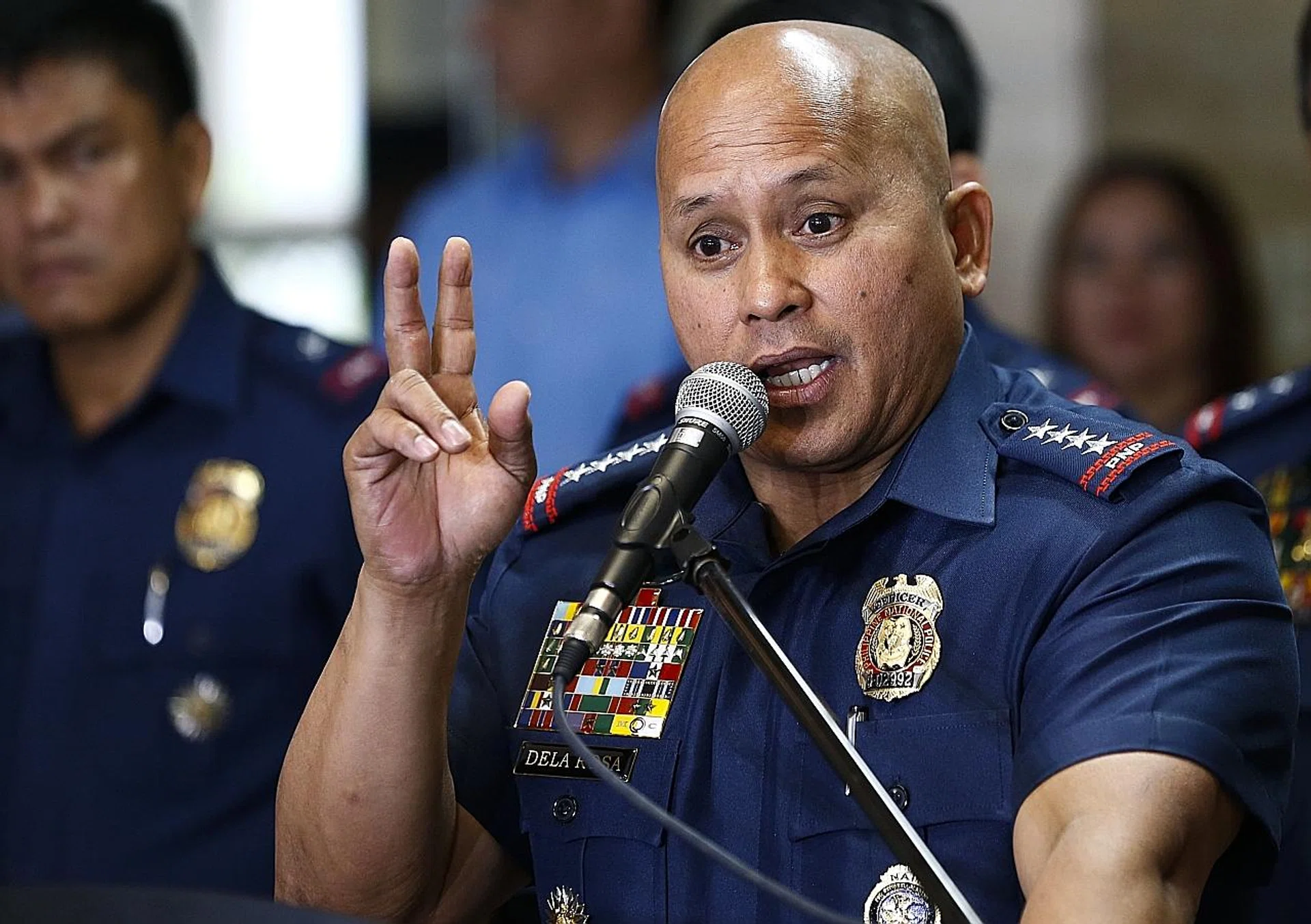Philippine police chief Ronald Dela Rosa.  