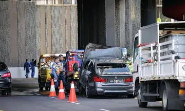Car catches fire at Changi Airport