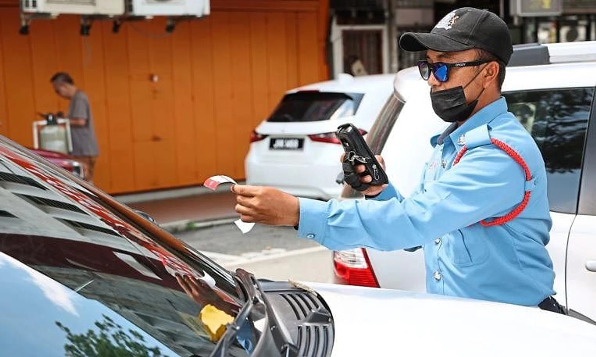 The public could pay for hourly, daily, weekly and monthly parking through the app.