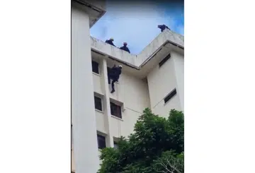 Police nab woman suspected of drug offences after three-hour stand-off