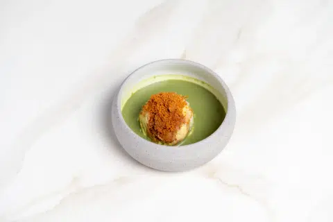 All Hands is offering a complimentary Matcha Pandan Banana Pudding with every main ordered during its soft-opening week.