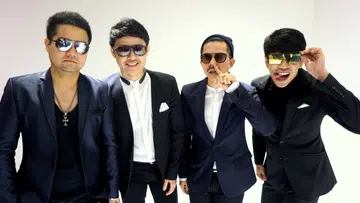 Thai rock band Slot Machine goes English