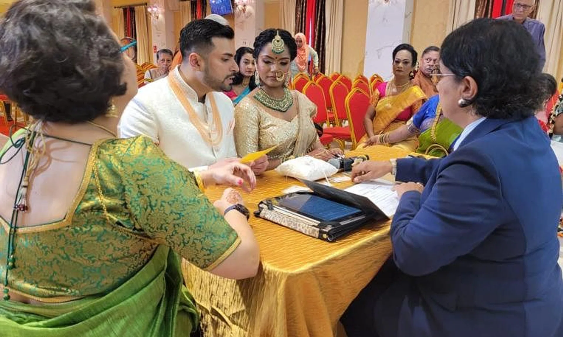 Singapore pool player Sharik Sayed flew back from the United States to get married with Vishalashi Muniandy on Nov 11. 