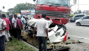 Four Singaporeans die in Port Dickson tragedy