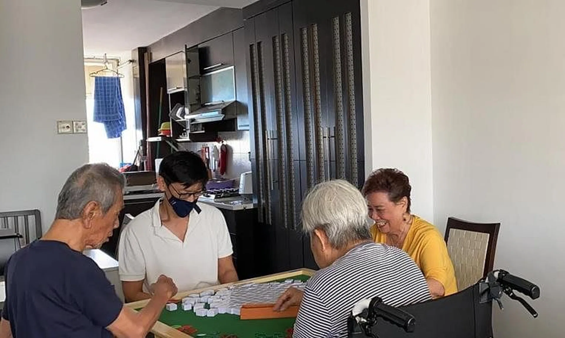 Under the new model, Red Crowns Senior Living now hires maids who care for seniors as migrant workers under its name.