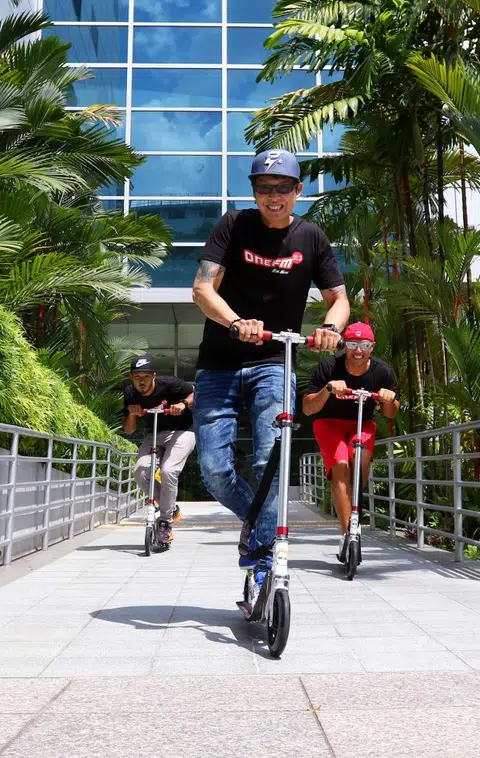 #1 Breakfast Show team to join run