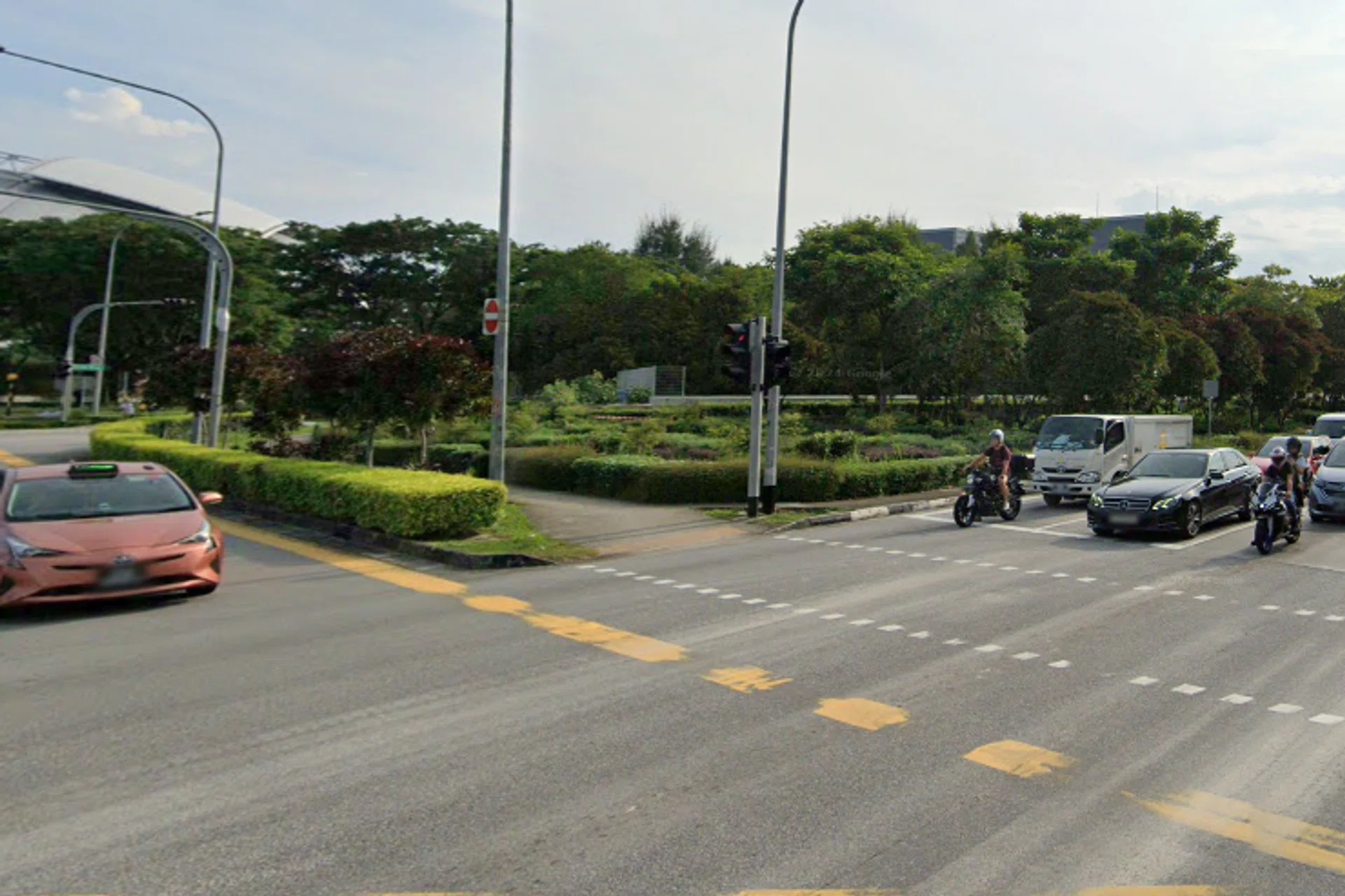 The accident happened at the junction of Mountbatten Road and Guillemard Road.