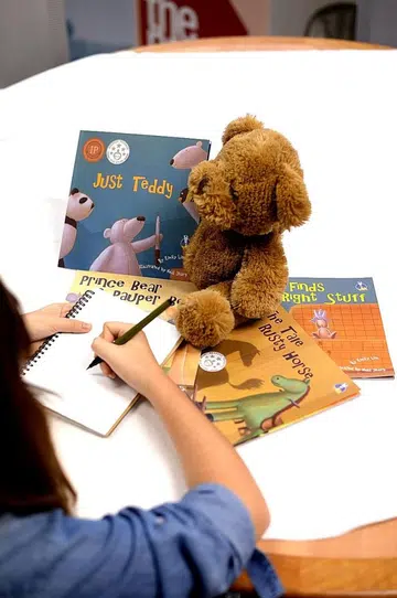 Self-publishing: Take a page from these authors