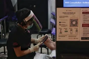 Woman racks up $80,000 credit card debt from nail salon visits and purchases