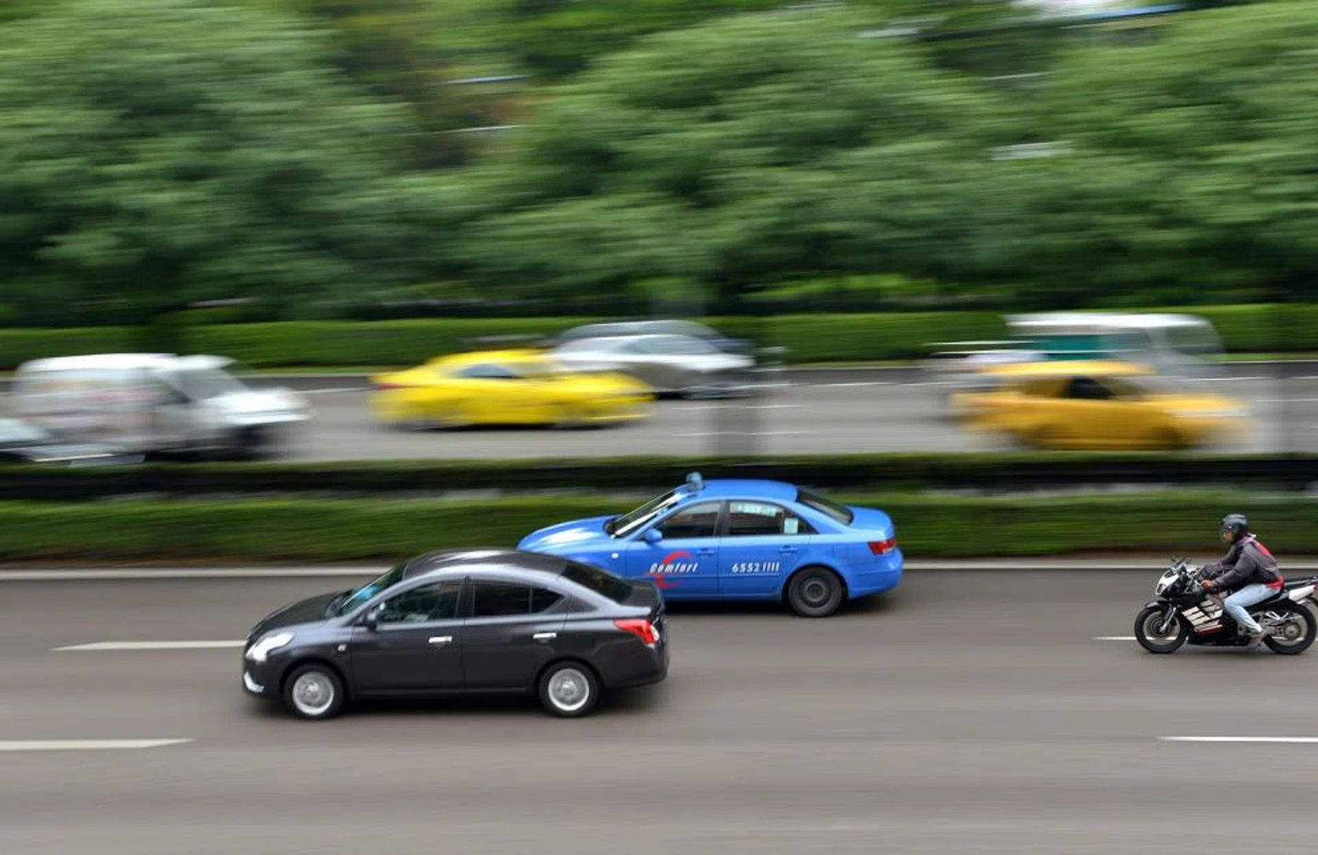 Traffic along Central Expressway, CTE, near Jalan Bahagia exit. 