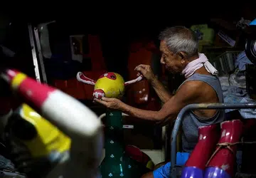 'Kiddy rides' kept him alive