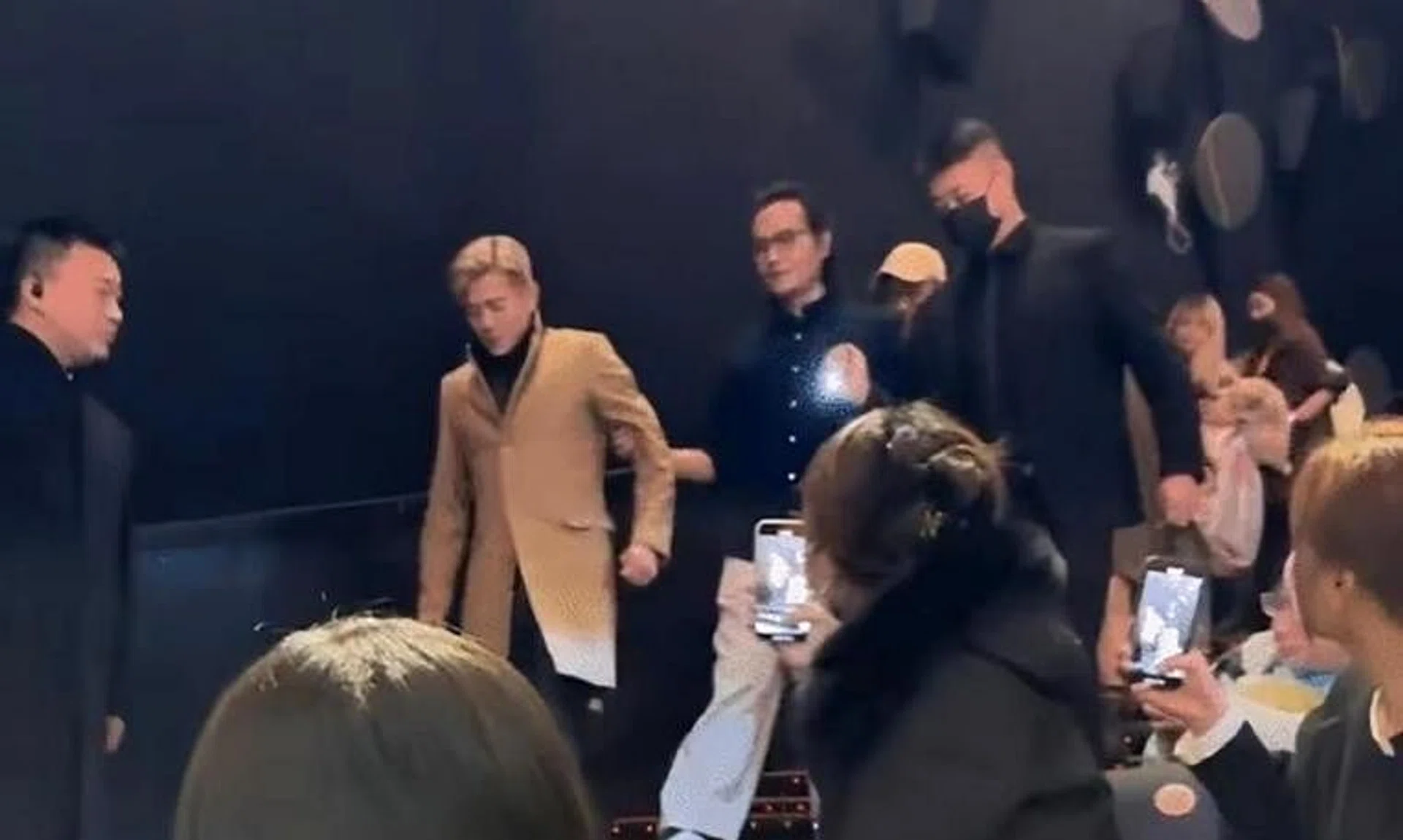 Aaron Kwok recently sparked health concerns after a video showed him needing assistance from Gordon Lam on a flight of stairs.