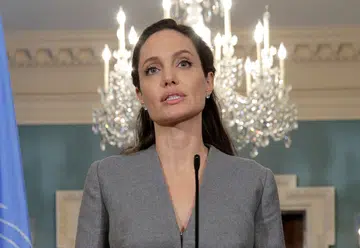 Jolie speaks on global refugee crisis