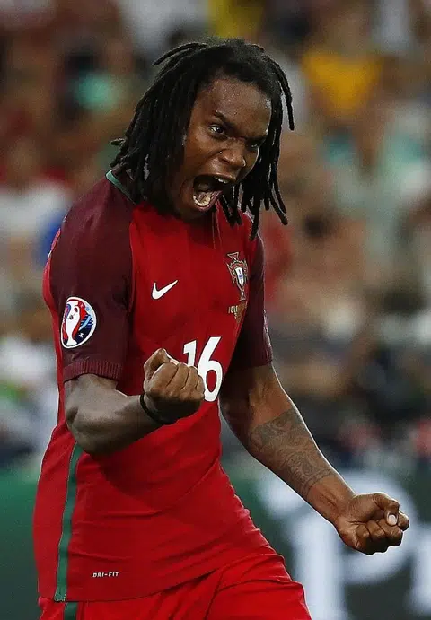 Spotlight on Sanches