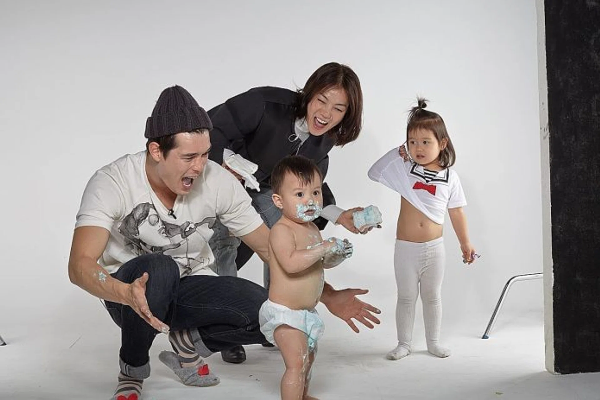 REAL LIFE: Korean-American actor Ricky Kim says what you see of his family (above) - wife Ryu Seung Joo, daughter Tae-rin and son Tae-oh - on Oh! My Baby is what you get.