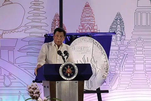 Behind the bluster, a flourishing economy in the Philippines
