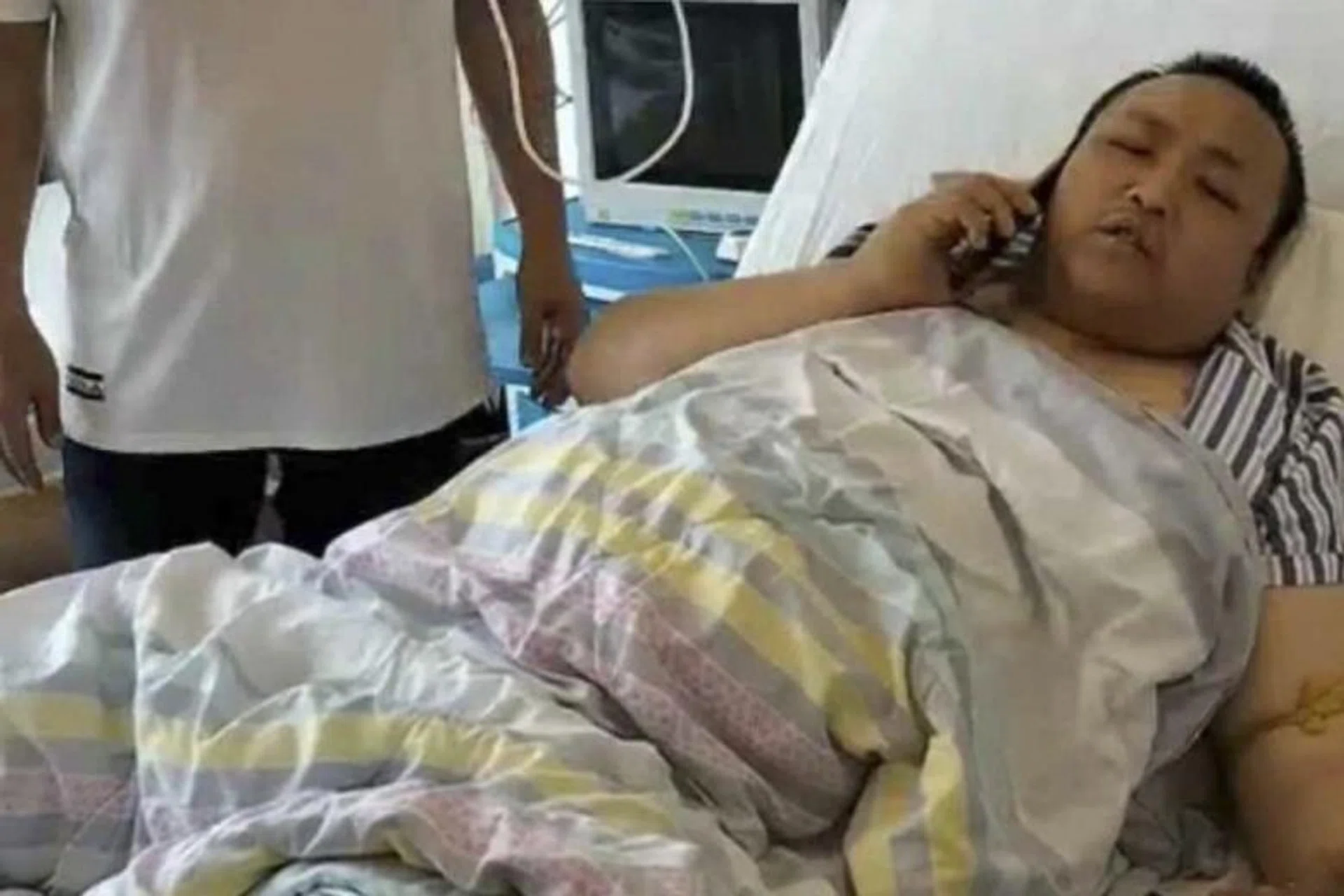 The case of Chinese national Li Ya Ming "kidnapped and sent to Cambodia as a blood slave" is completely fabricated, the Chinese embassy in Cambodia said on Monday. 