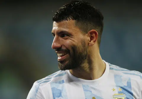 Barca finally register Aguero