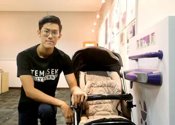 TP student designs prototype to secure open strollers on public buses