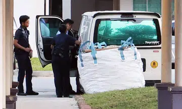 Man arrested after fight in Bedok; police searches van