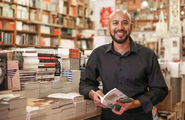 Win #BuySingLit $50 book vouchers