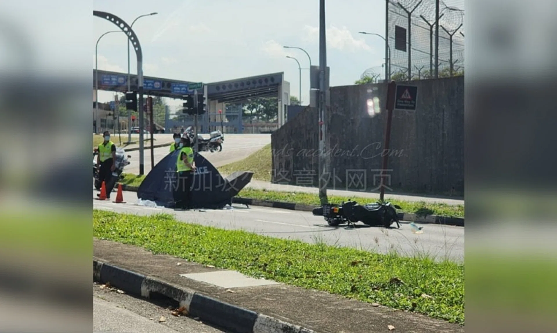 An 18-year-old man died after his motorcycle collided with an unknown vehicle in Loyang on Sept 27 morning.