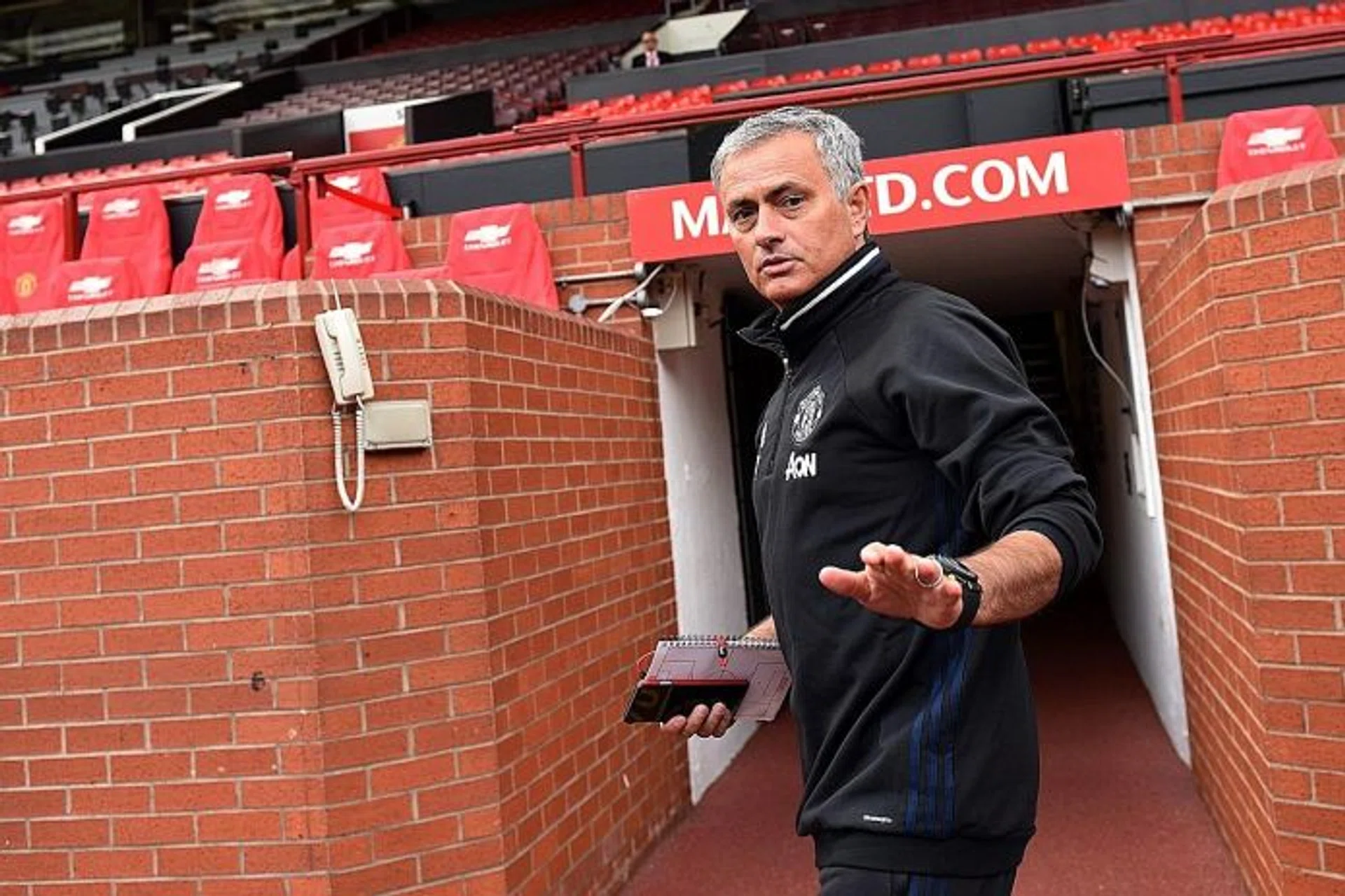 To win championships in the first season is a little bit of the same but I like that. People analyse it as arrogant and so on, that’s not a problem for me. — Jose Mourinho (above)